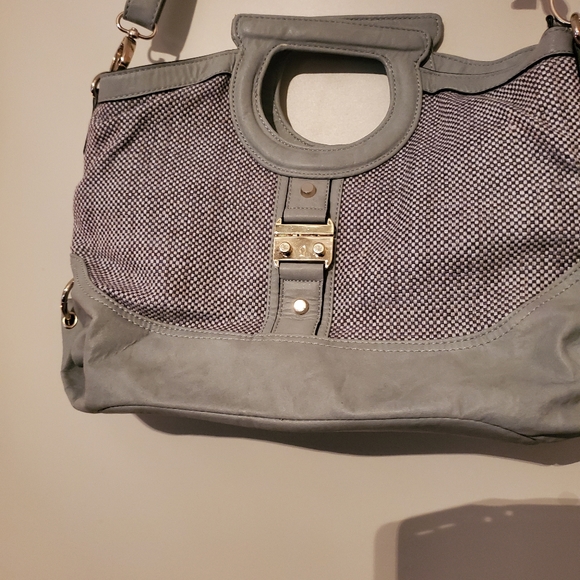 Purse - Picture 3 of 4